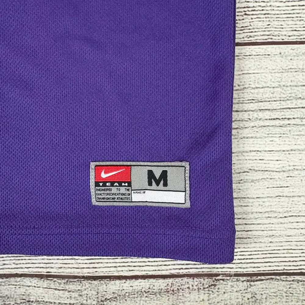 Vintage Nike Kansas State Wildcats College Basketball Jersey